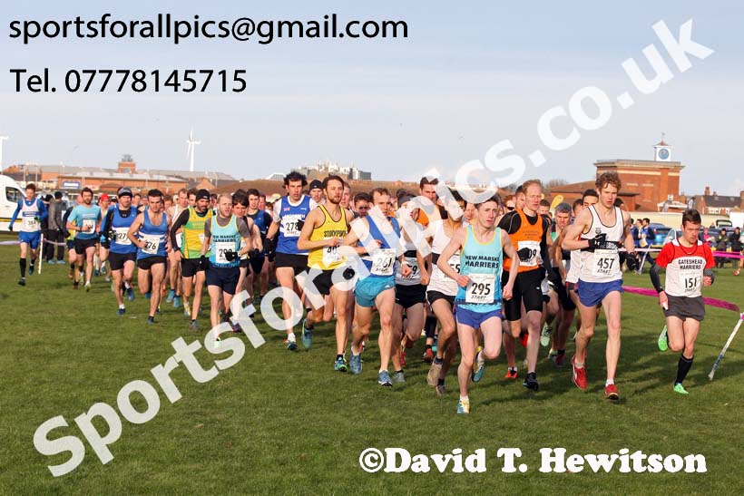 Senior mens North Eastern Cross Country, Redcar. Photo:  David T. Hewitson/Sports for All Pics